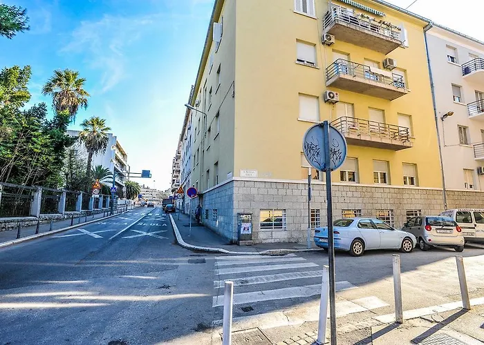 아파트먼트 타냐 올드타운 아파트 *